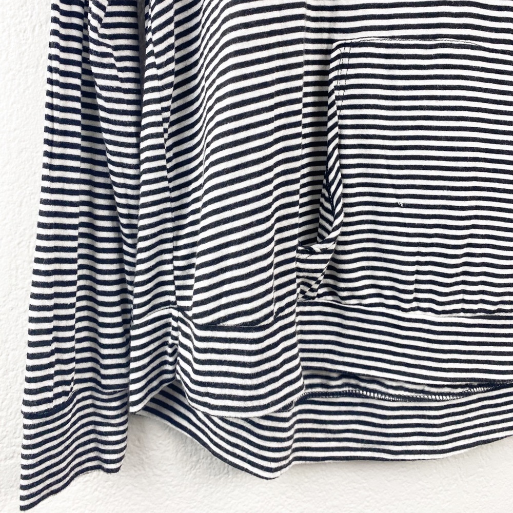 Brandy Melville Striped Pullover Hoodie - Picture 6 of 7